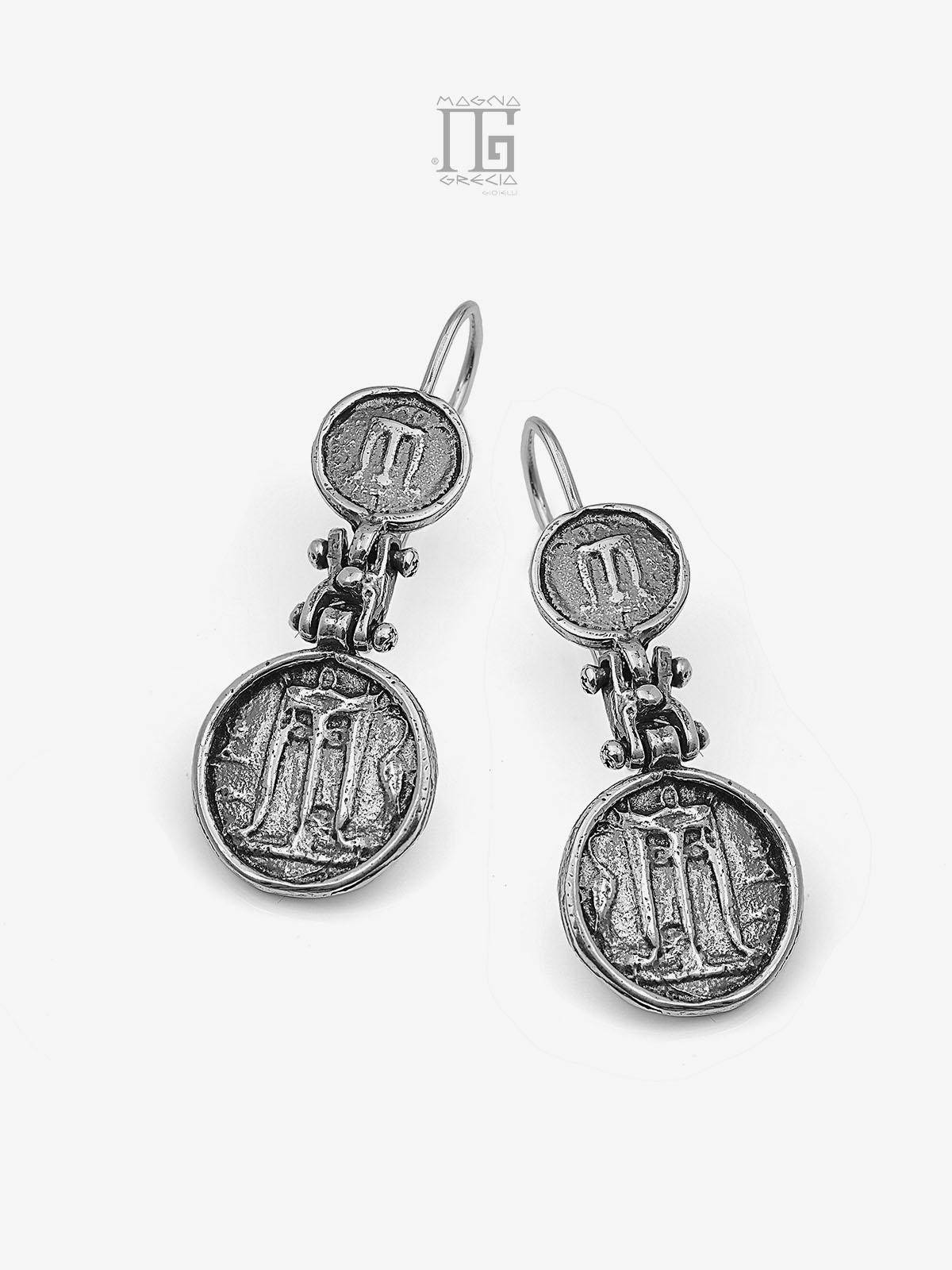 Silver earrings with stater Code MGK 3036 V