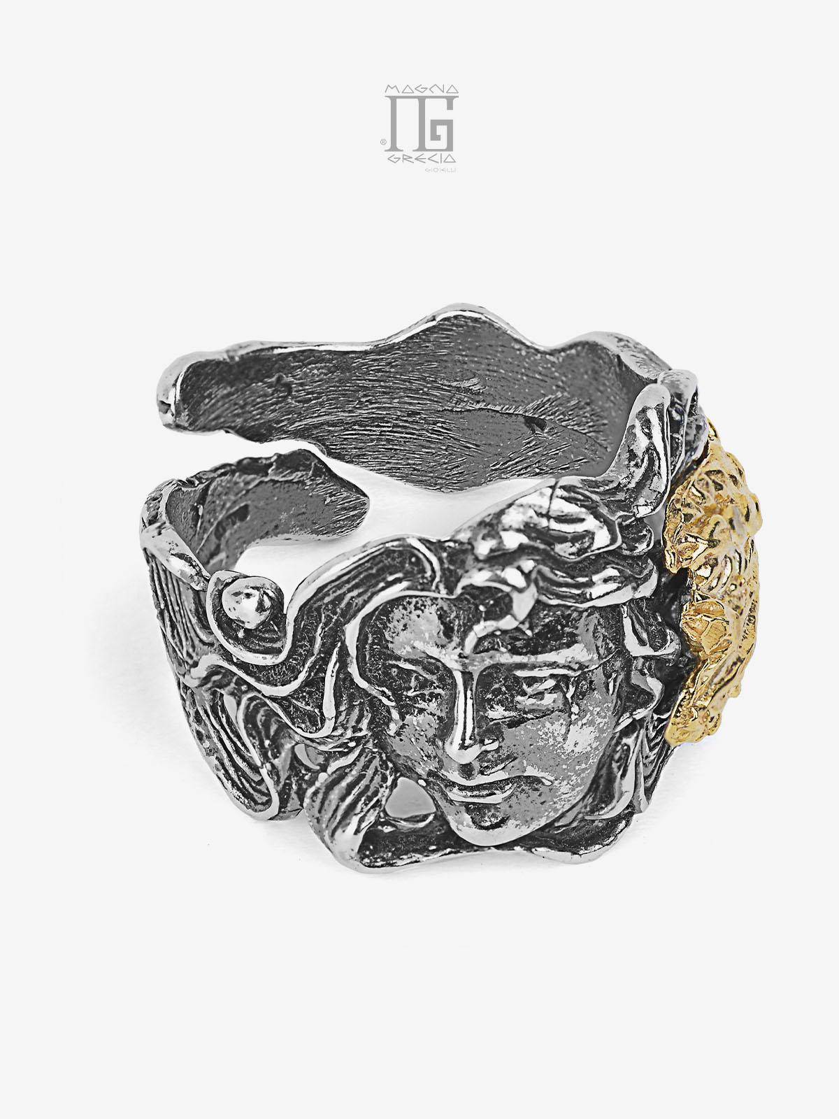 "Spring" Ring in Silver with Face of the Goddess Venus and Ear of Wheat Cod. MGK 3499 V