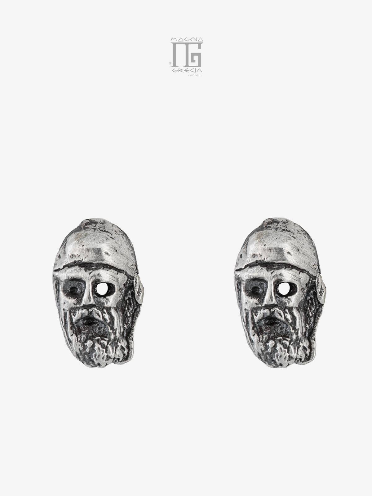 Silver earrings depicting the face of the Riace Bronze B Cod. MGK 3841 V