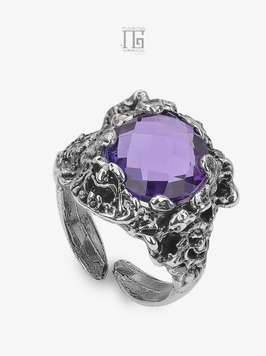 Silver Ring with Apotropaic Mask and Purple Amethyst Hydrothermal Stone Cod. MGK 4195 V