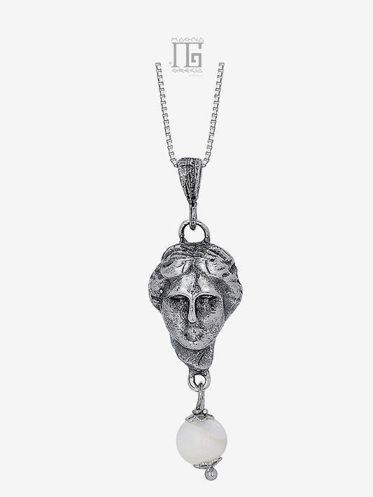 Silver Pendant with Face of Goddess Venus Milo and Marble Mother of Pearl Cod. MGK 4266 V